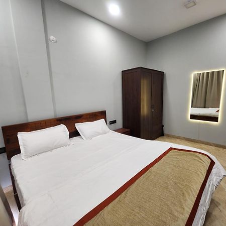 Genz Villa Ll Swimming Pool Ll Ac Ll Bbq Ll 2Bhk Lonavala Exterior foto