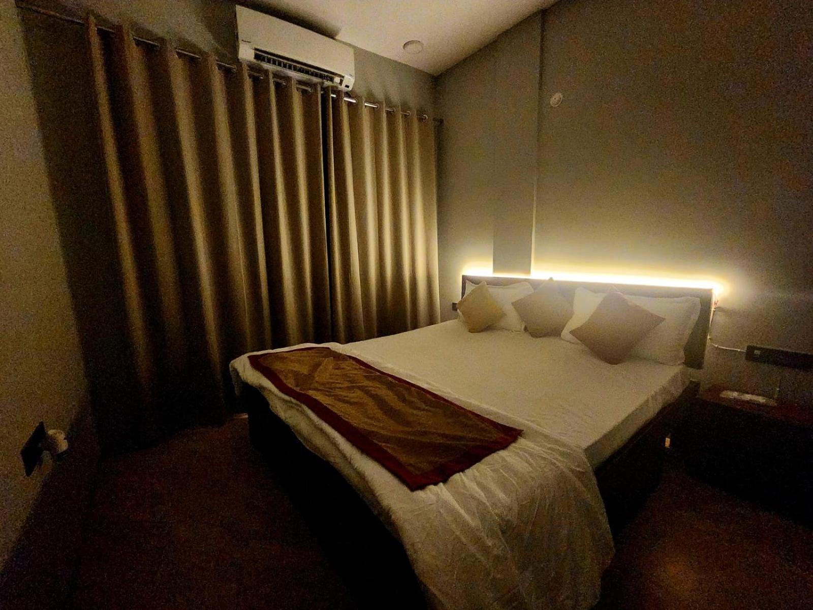 Genz Villa Ll Swimming Pool Ll Ac Ll Bbq Ll 2Bhk Lonavala Exterior foto